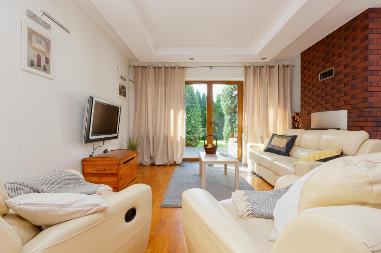 فيلا Holiday House Cinema Experience Warsaw Michalowice By Renters المظهر الخارجي الصورة